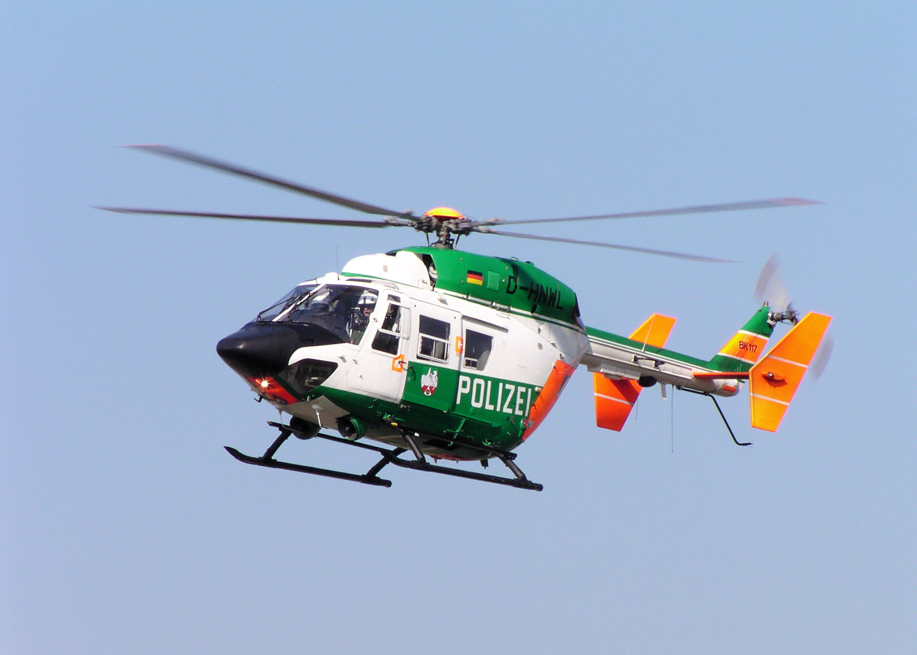 BK-117_Polizei-NRW_D-HNWL.jpg